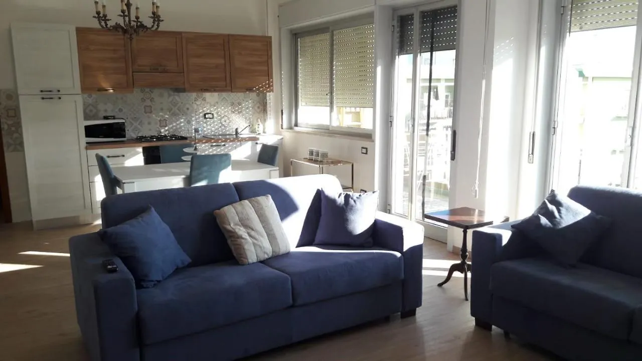 Pecciolo Port Apartaments Milazzo