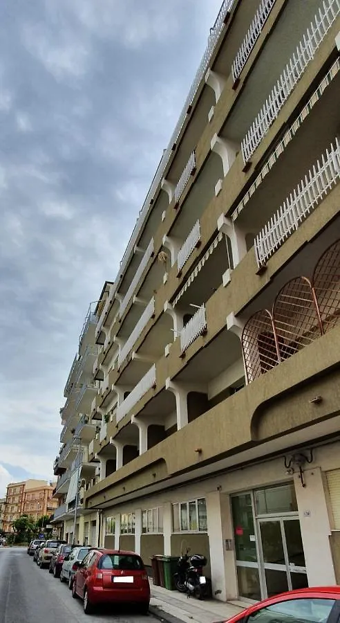 Apartment Pecciolo Port Apartaments Milazzo