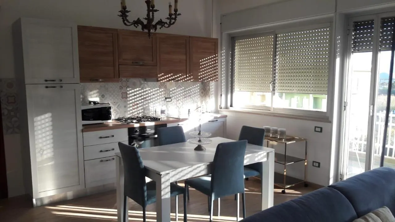 Pecciolo Port Apartaments Milazzo